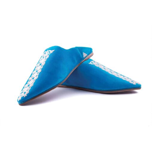 Babouche Céleste En Velours Bleu Brodées En Soie mode 2021. – Image 2