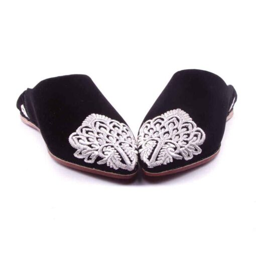 Babouche Fleur Velours Noir Brodées En Soie Blanche mode femme 2021. – Image 2