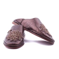 Babouche Raisin En Cuir Perlé pour la femme modèle 2021.
