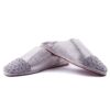 Babouches Perlés En Cuir Gris pour la femme modèle 2021.