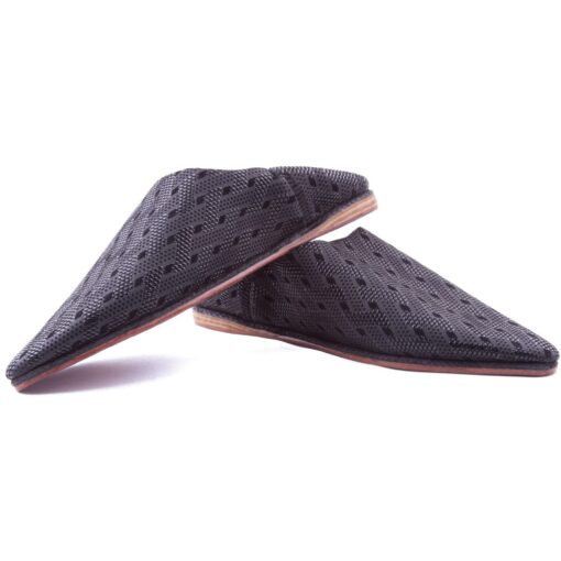 Babouche Rayé En Cuir brodé élégant pour femme modèle 2021.