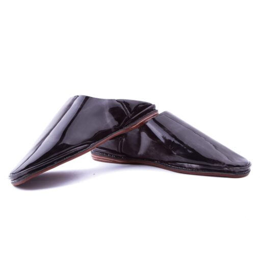 Babouche métalisée En Cuir Noir pour la femme modèle 2021.