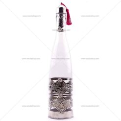 Bouteille en verre blanche orné en métal ou cuivre marocain 2021